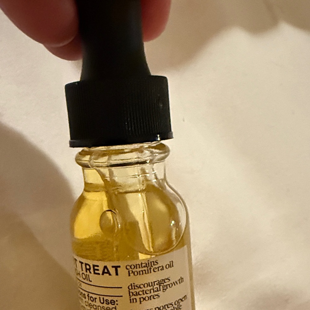 Pomifera Spot Treat Blemish Oil - Treatment Oil NWT - Picture 5 of 5